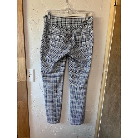 J. McLaughlin Printed Pants - Picture 3 of 4